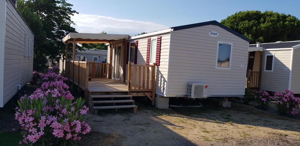 Les Mobilhomes Helvetiques 4 Etoiles Mar Estang Canet En Roussillon Exteriér fotografie